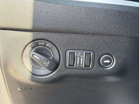 Used 2022 Chrysler 300 S image 17