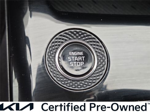 Used 2025 Kia Niro EX image 20