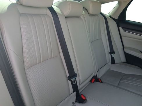 Used 2019 Honda Accord EX-L image 17