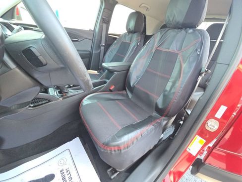 Used 2021 Chevrolet TrailBlazer LT w/ Convenience Package FWD image 23