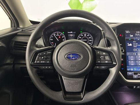 Used 2025 Subaru Crosstrek 2.0i Premium image 12