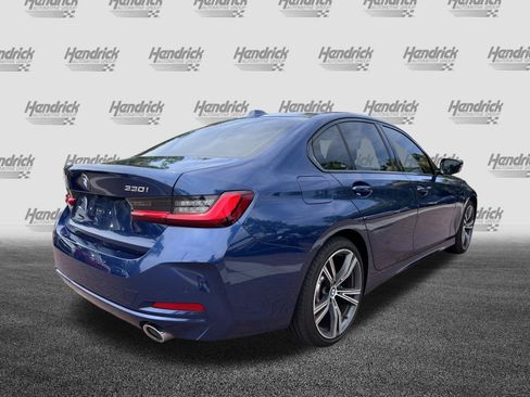 Used 2023 BMW 330i Sedan w/ Driving Assistance Package RWD image 10