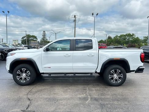 Certified 2023 GMC Canyon AT4 w/ Technology Package AWD/4WD image 6
