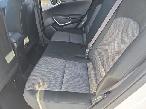 Certified 2024 Kia Soul LX w/ Option Group 015 image 18