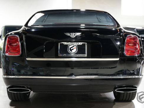 Used 2012 Bentley Mulsanne RWD image 4