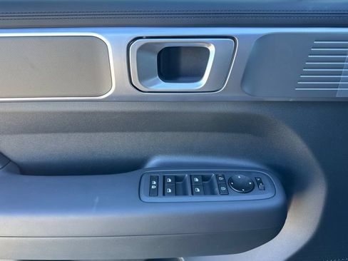 New 2026 Hyundai Santa Fe SE FWD image 11