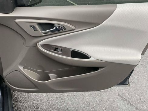 Used 2021 Chevrolet Malibu LS image 45