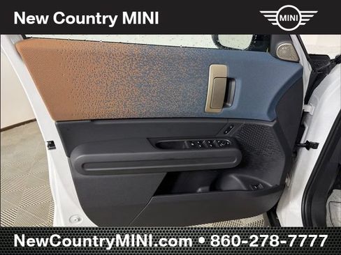 Certified 2025 MINI Cooper Countryman S AWD/4WD image 11