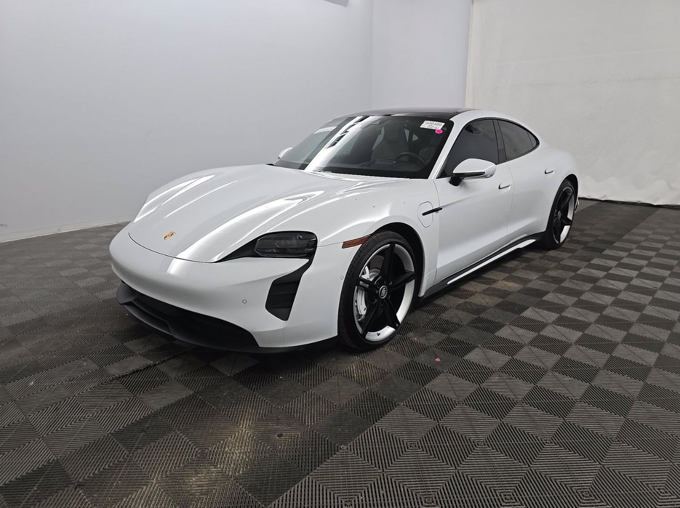 Used 2024 Porsche Taycan 4S w/ Premium Package AWD/4WD image 1