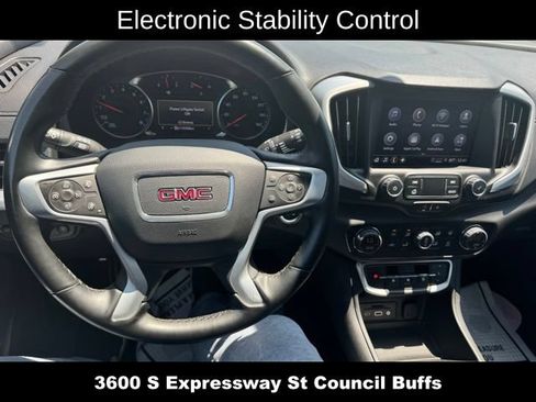 Used 2023 GMC Terrain SLT AWD/4WD image 22