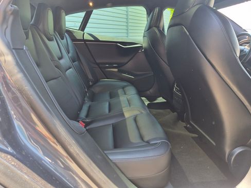 Used 2021 Tesla Model S AWD image 28