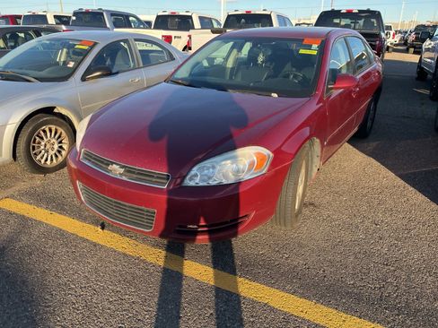 Used 2008 Chevrolet Impala LT w/ Luxury Edition Package image 2