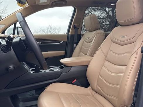 Used 2024 Cadillac XT6 Premium Luxury w/ Platinum Package image 35