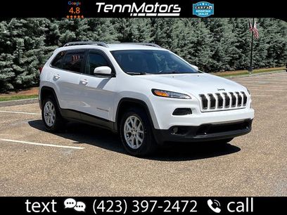 Used 2018 Jeep Cherokee Latitude Plus w/ Cold Weather Group