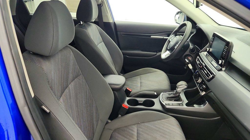 Used 2023 Kia Seltos LX AWD/4WD image 21
