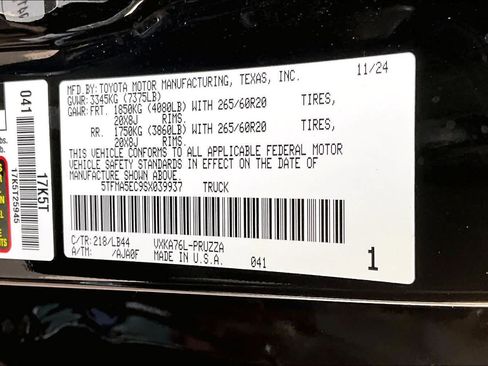 Used 2025 Toyota Tundra 1794 Edition AWD/4WD image 34