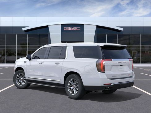 New 2026 GMC Yukon XL Denali AWD/4WD image 3