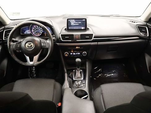 Used 2015 MAZDA MAZDA3 i Touring w/ Technology Package FWD image 15