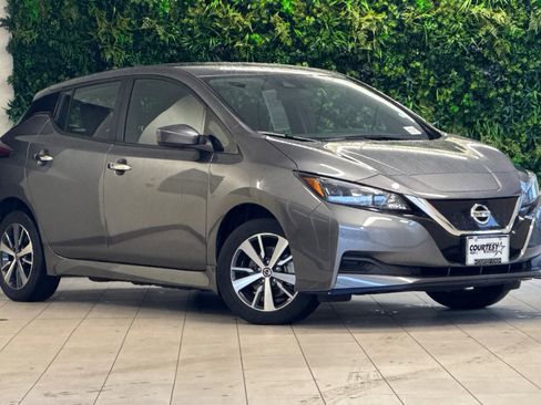 Used 2022 Nissan Leaf S Plus image 2