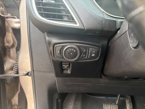 Used 2019 Lincoln Nautilus Select FWD image 14