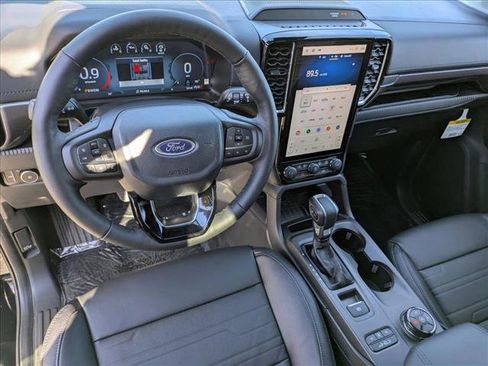New 2025 Ford Ranger Lariat w/ FX4 Off-Road Package image 3