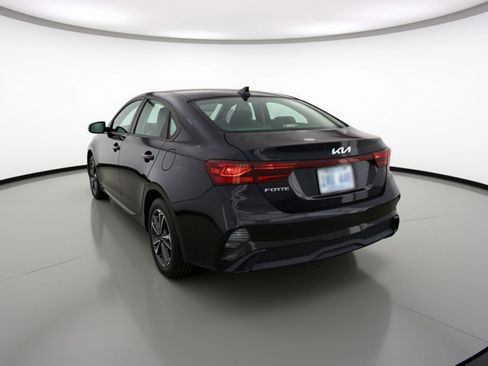 Used 2024 Kia Forte LXS FWD image 6