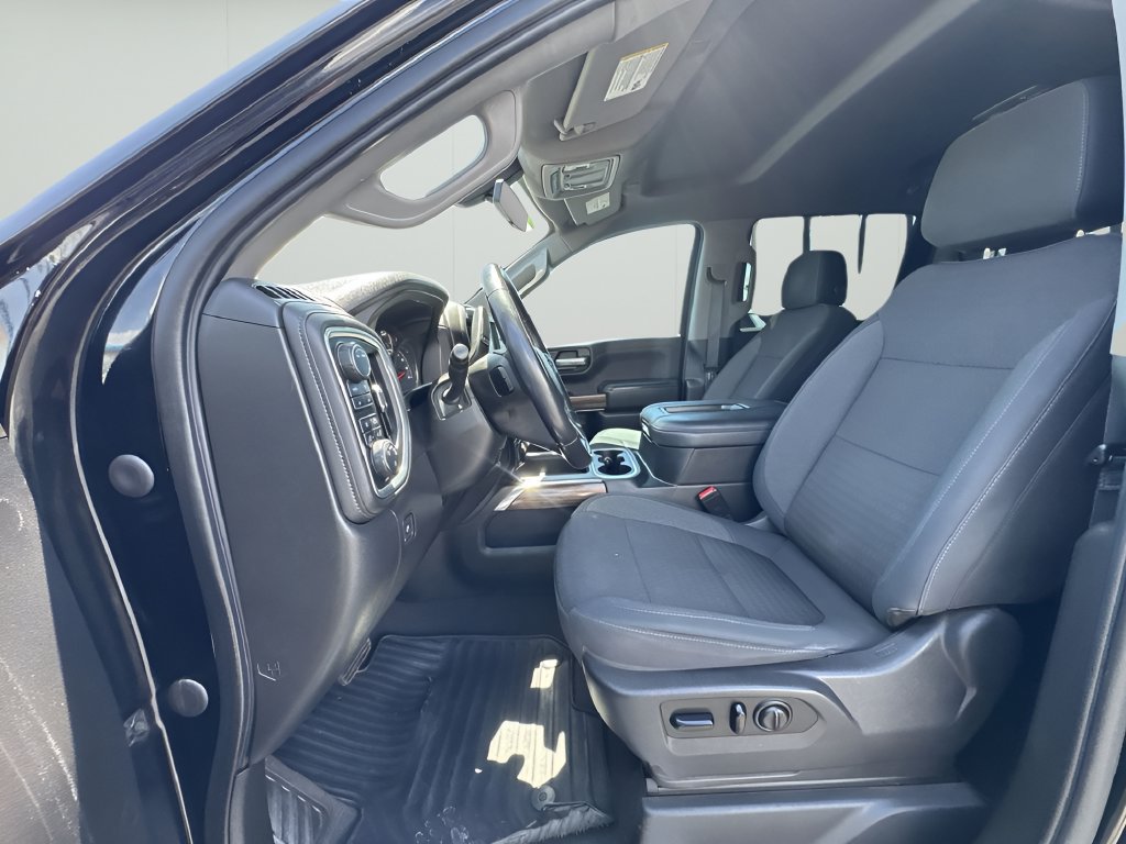 Used 2021 Chevrolet Silverado 1500 LT Trail Boss AWD/4WD image 11