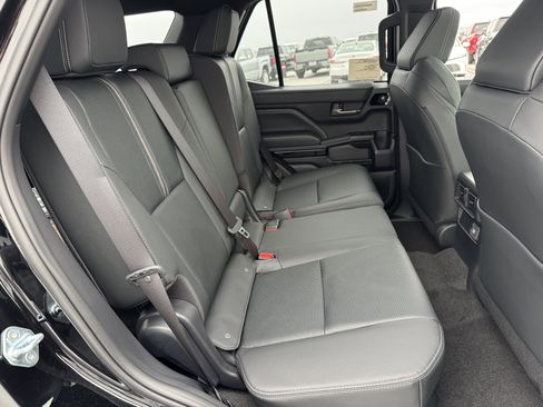 New 2026 Toyota 4Runner Limited AWD/4WD image 5