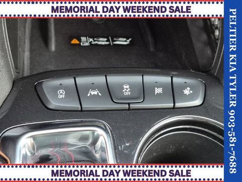 Used 2025 Chevrolet TrailBlazer RS w/ Convenience Package FWD image 39
