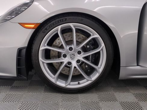 Certified 2022 Porsche 718 Boxster Spyder RWD image 22