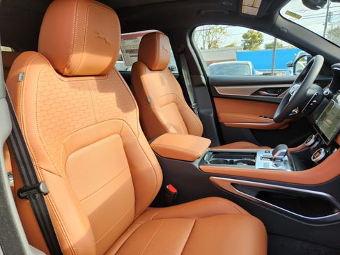 New 2026 Jaguar F-PACE R-Dynamic S AWD/4WD image 12