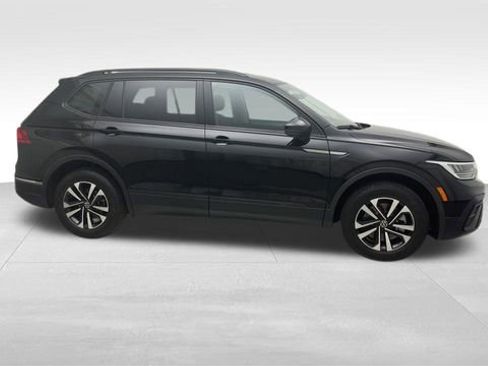 Used 2024 Volkswagen Tiguan S w/ MDO Package, Two-Row image 10