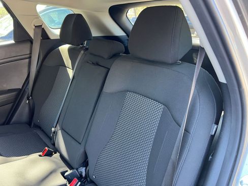 Used 2025 Kia Sportage LX image 32