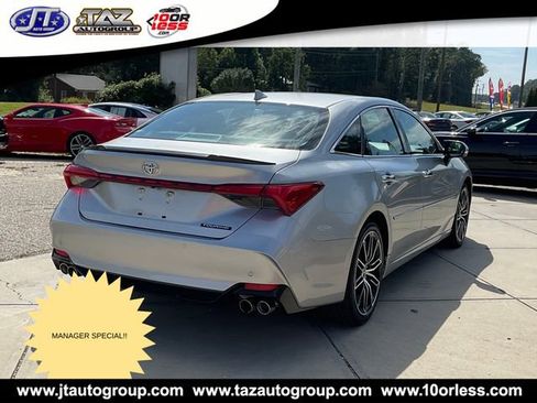 Used 2019 Toyota Avalon Touring w/ Advanced Safety Package image 7