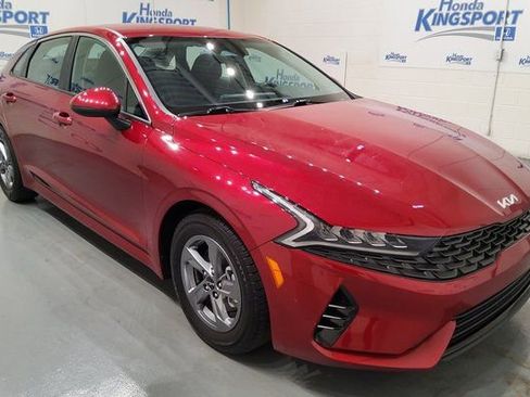 Used 2023 Kia K5 LXS image 2