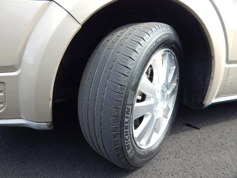 Used 2008 Ford Taurus X Limited AWD/4WD image 29