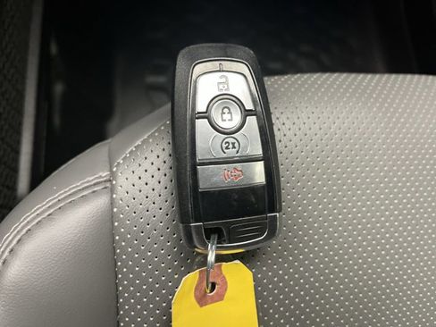 Used 2025 Ford Bronco Sport Badlands image 28