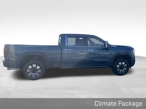 Used 2024 GMC Sierra 2500 Denali w/ Denali Reserve Package AWD/4WD image 15