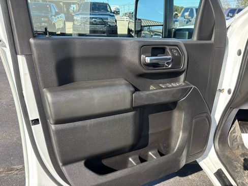 Used 2020 Chevrolet Silverado 3500 W/T w/ WT Convenience Package image 11