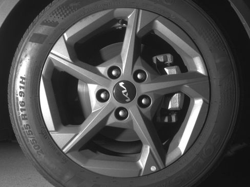 Used 2025 Kia K4 FWD image 13