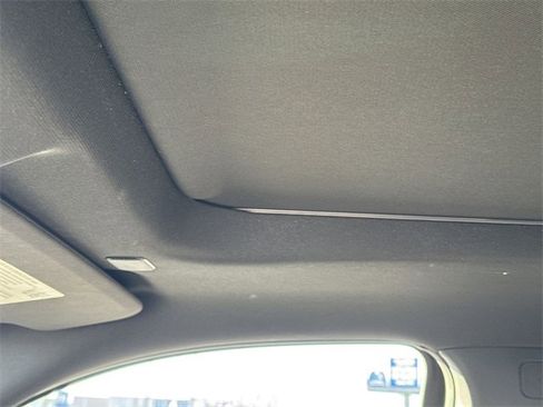 Used 2024 GMC Sierra 1500 AT4 w/ Technology Package image 14