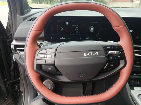 New 2026 Kia Sportage SX Prestige AWD/4WD image 14