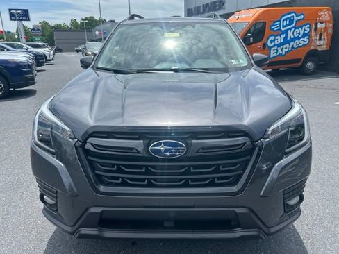 Used 2023 Subaru Forester Limited AWD/4WD image 11