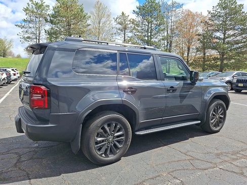 Used 2025 Toyota Land Cruiser w/ Premium Package AWD/4WD image 13