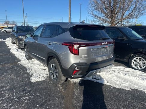 Used 2026 Kia Seltos LX image 6