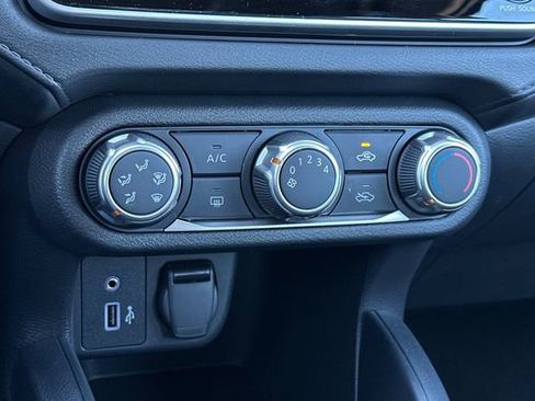 New 2025 Nissan Versa S w/ Trunk Package image 16