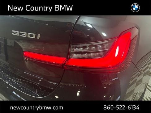 New 2026 BMW 330i xDrive Sedan w/ M Sport Package AWD/4WD image 32