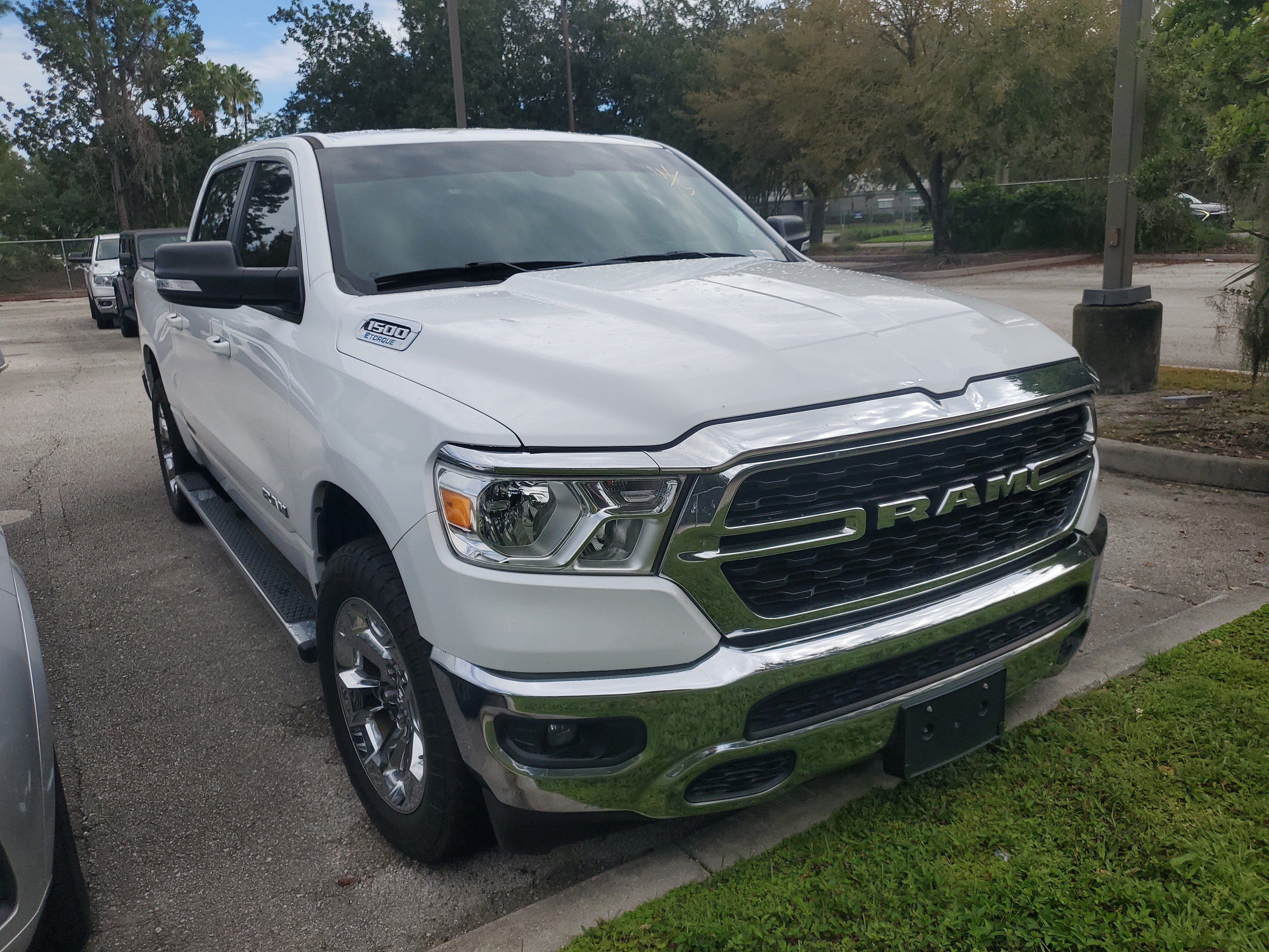 Used 2022 RAM 1500 Big Horn AWD/4WD image 2