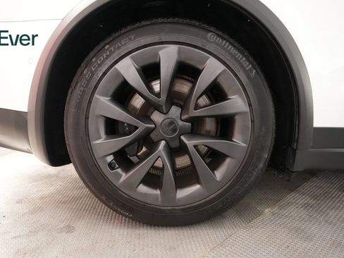 Used 2022 Tesla Model X AWD/4WD image 22