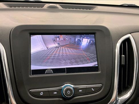 Used 2022 Chevrolet Equinox LT image 20